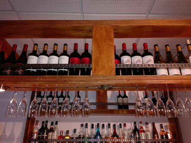 Opinii despre TAQUERIA LOS CUATES TALCA în Talca - Gastronomía y hostelería