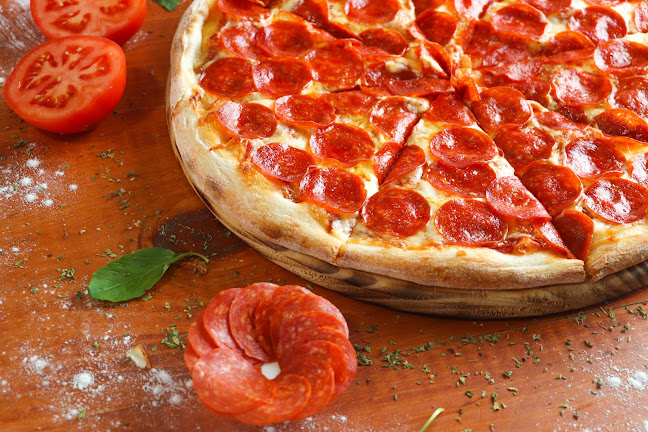 Bocatta Food Pizzería Open Times