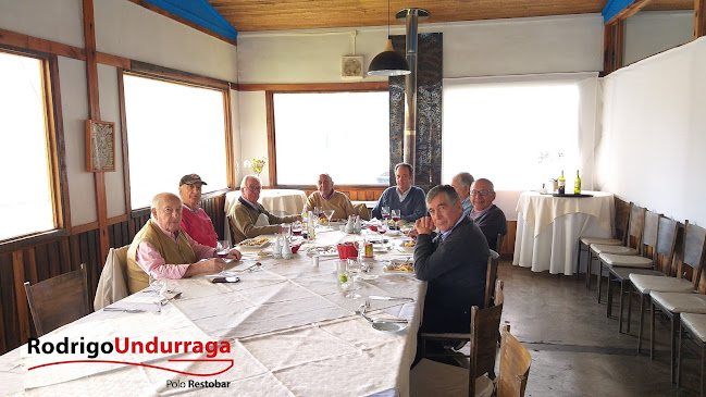 Polo Restobar -Rodrigo Undurraga