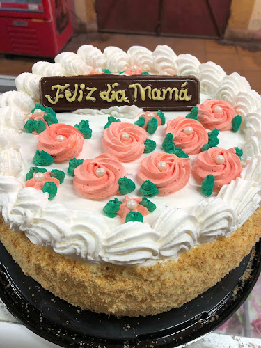 Opinii despre Panadería y Pastelería Fénix Limitada în Biobío - Gastronomía y hostelería