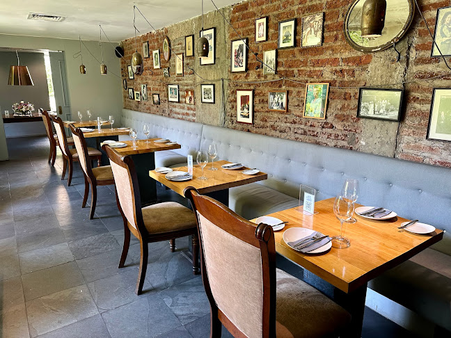 Ambrosia Restaurant - Gastronomía y hostelería