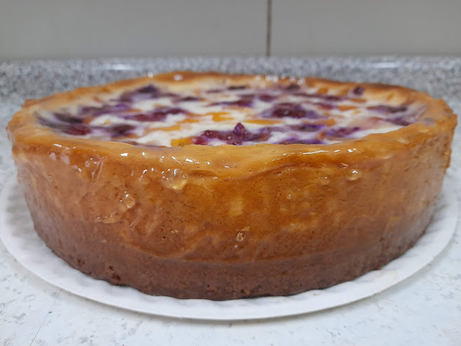 Panadería y Pastelería Kruh i Kava