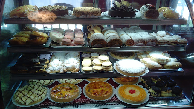 Crisbel Sushi & Restobar