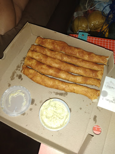 Que Chevere Pizzeria Phone number