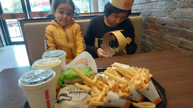 Comments and reviews of Burger King Libertad