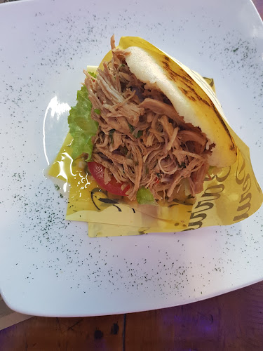 Reviews of Restaurante Hamburguesería Venezolana Delivery Santiago Centro TRIPLE PLAY36 in Puente Alto - Gastronomía y hostelería