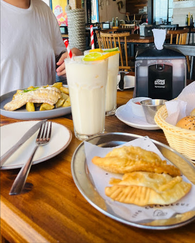 Opinii despre Faro Cocholgue Restaurante în Tome - Gastronomía y hostelería