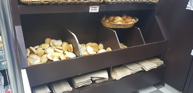 Reviews of Pasteleria Olimpia in Concepción - Gastronomía y hostelería