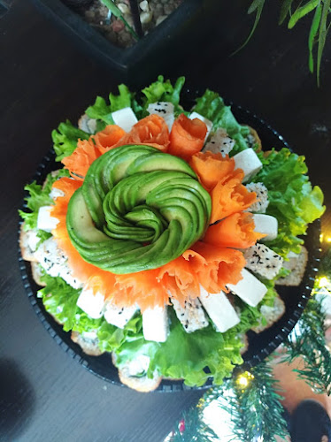 Comments and reviews of COMESUSHI BUIN