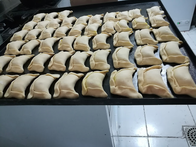 Comments and reviews of Empanaderia EntreMasas