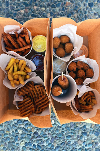 Reviews of Fries and Bites in Las Condes - Gastronomía y hostelería