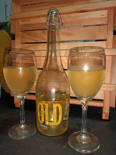 Comments and reviews of Botilleria Clandestino