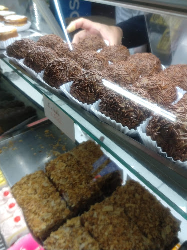 Reviews of Panadería y pastelería "Geno" in Recoleta - Gastronomía y hostelería