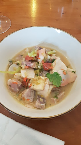 Av. Nueva Costanera 3832, local 2, 7630357 Vitacura, Región Metropolitana