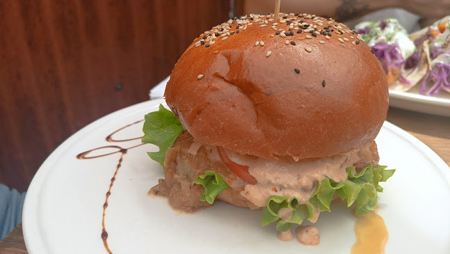 Comments and reviews of El Growler