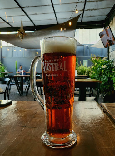 Comentarii opinii despre Tres Toques Sandwich cerveza y cafe