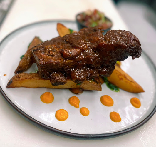 Restaurant Giro's - Gastronomía y hostelería