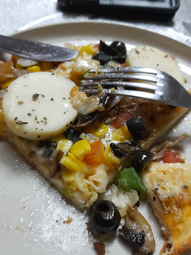 El Barrio Pizzeria Phone number