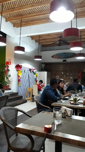 Reviews of Antojos Restaurante a la carta mariscos y pescados in Iquique - Gastronomía y hostelería
