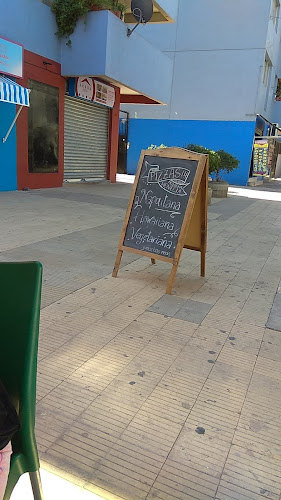 Pizzeria Pequeña Venecia - Gastronomía y hostelería