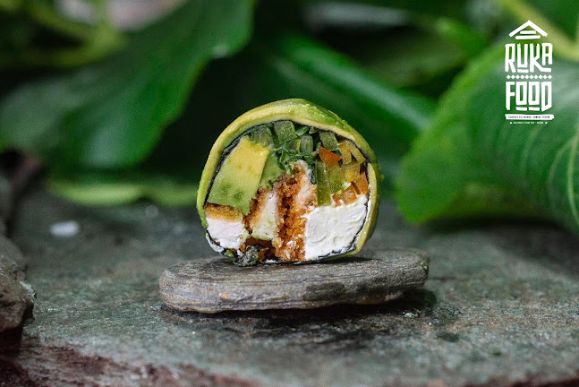 Ruka Food Pucon Phone number