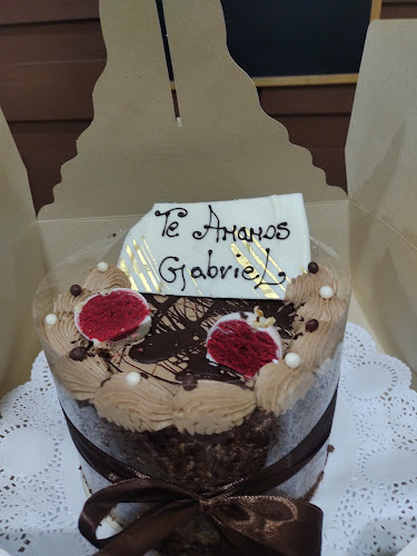 Comentarii opinii despre Pastelería y Panadería San Pedro