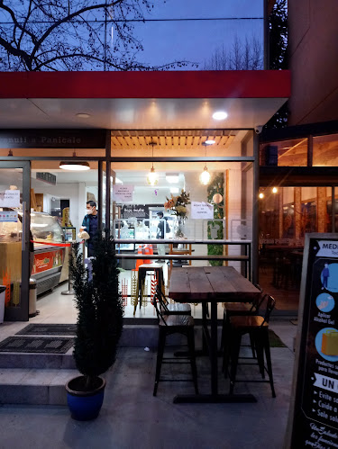 Panicale Pastelería & Restaurant - Gastronomía y hostelería