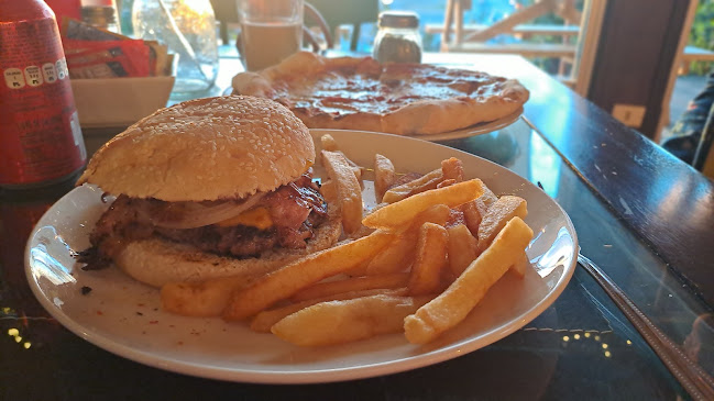 Comentarii opinii despre La Clandestina Pizzería