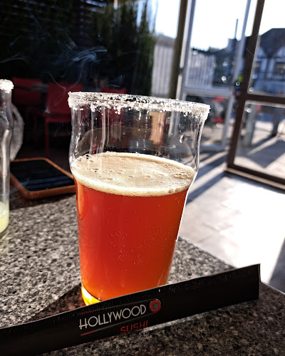 Hollywood Sushi Open Times