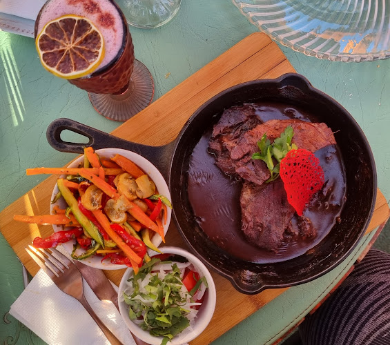 Opinii despre Adkantú, Restaurant Coñaripe în Panguipulli - Gastronomía y hostelería