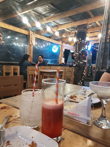 Opinii despre Cumbres Restobar în Temuco - Gastronomía y hostelería