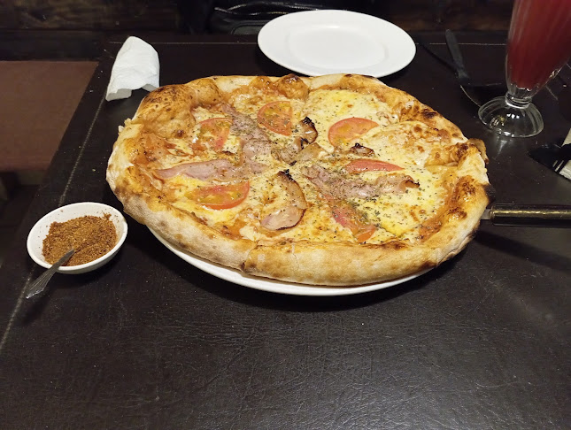 LaNapolitana Pizza/Bar Open Times