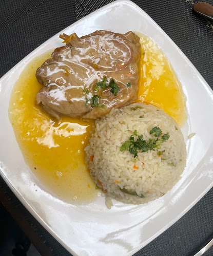 Mostaza Restobar Open Times