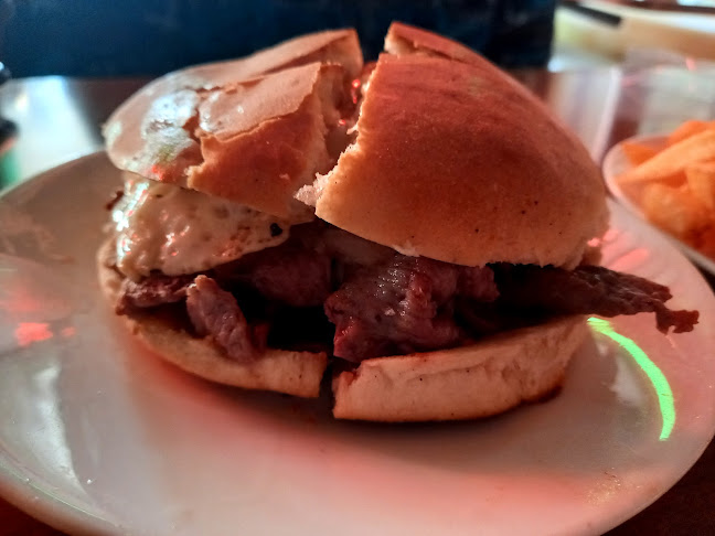 El Mordiscón Phone number