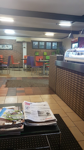 Centro comercial Santa Helena Local 11, Batuco 9380000 Santiago, 9380000, Región Metropolitana