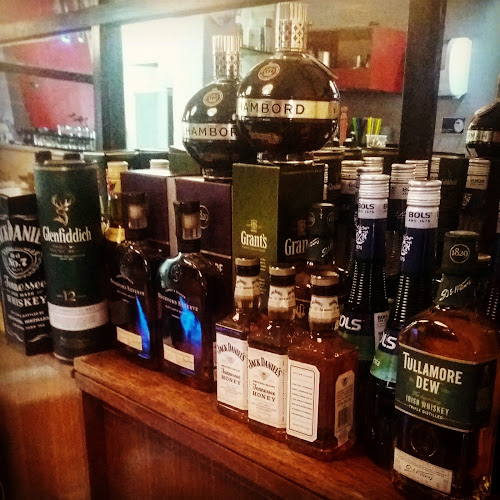 Rojo y Crema - Gastronomía y hostelería