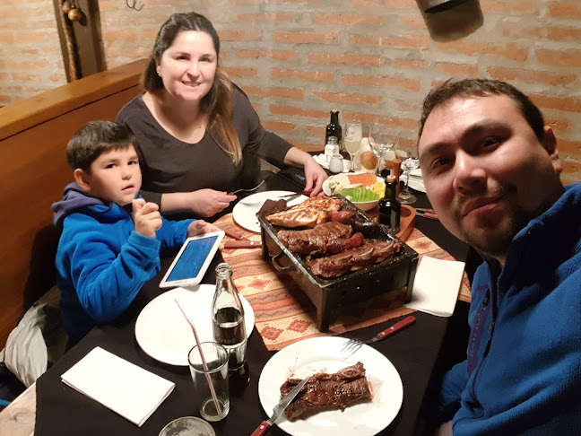 Comments and reviews of La Maga Parrilla Uruguaya