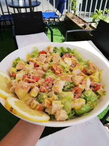 Club BBT Otra Resto Bar - Providencia