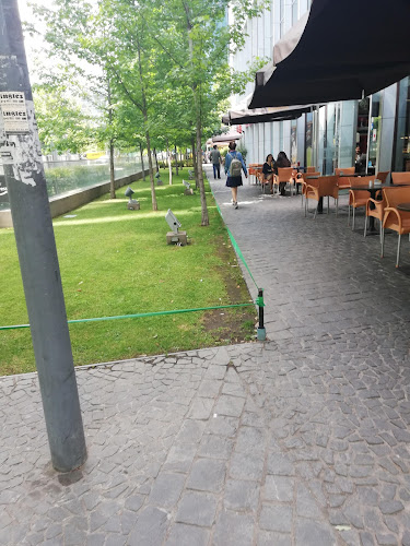 Cerro El Plomo 5420, Local 103, 7560742 Las Condes, Región Metropolitana