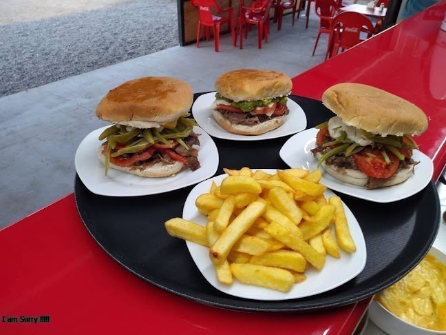 Opinii despre Chancho Negro El Monte în El Monte - Gastronomía y hostelería