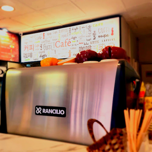 Opinii despre Cafetaleros în Providencia - Gastronomía y hostelería