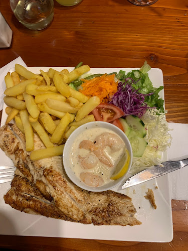 Opinii despre Restaurant Treffpunk1 în Villarrica - Gastronomía y hostelería