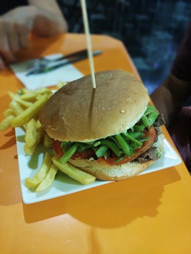 Comentarii opinii despre El Poderoso