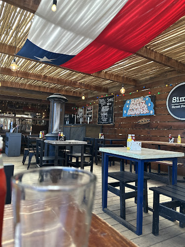 Opinii despre Emporio Simple Food în Pichilemu - Gastronomía y hostelería