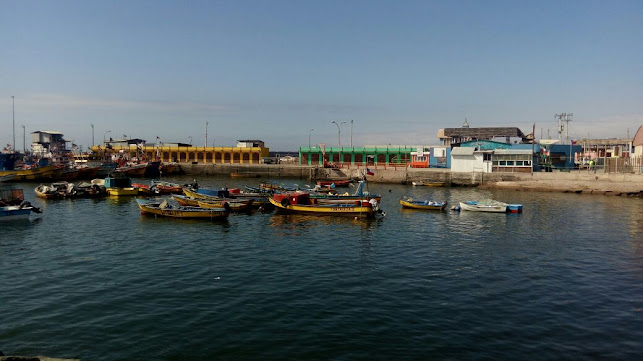 Opinii despre El Delfin Restaurant în Copiapó - Gastronomía y hostelería