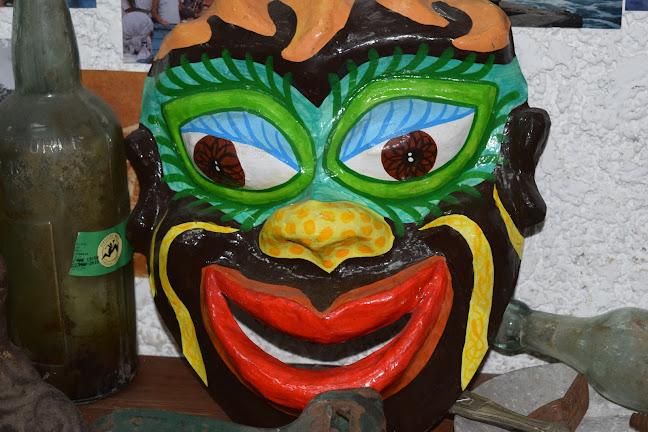 Pub Restaurante "Rincón Guachaca" Phone number