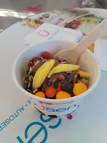 Heladería Youserv Mall Tobalaba