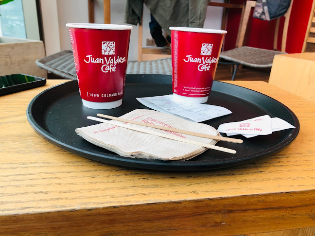 Reviews of Juan Valdez - Puerto Montt in Puerto Montt - Gastronomía y hostelería