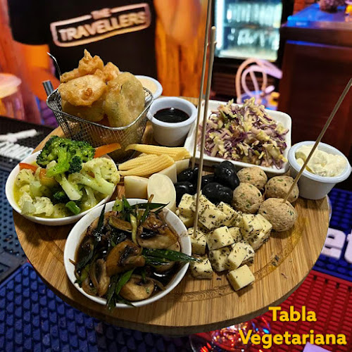The Travellers Resto Bar - Gastronomía y hostelería