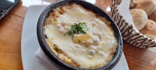 a - Av. Isidoro Dubournais 120, 2700692 El Quisco, Valparaíso